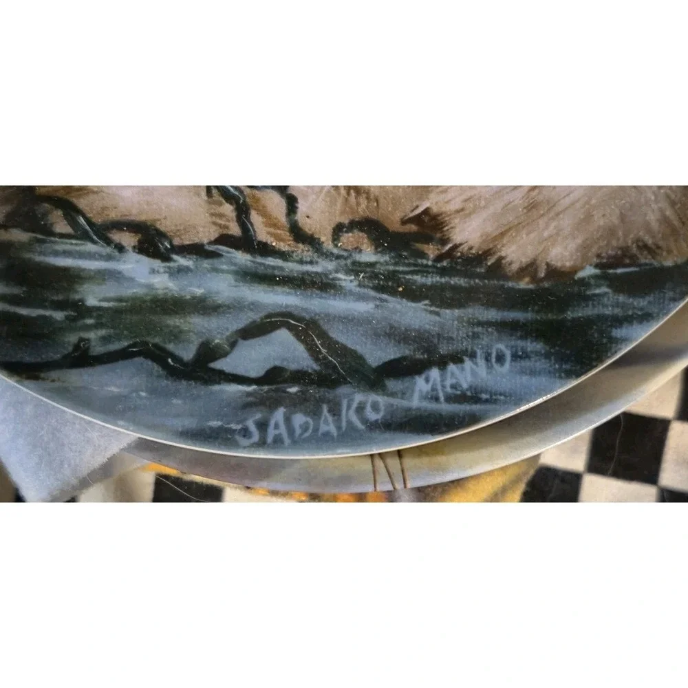 CALIFORNIA SEA OTTERS collector plate SADAKO MANO  Otter RARE‎